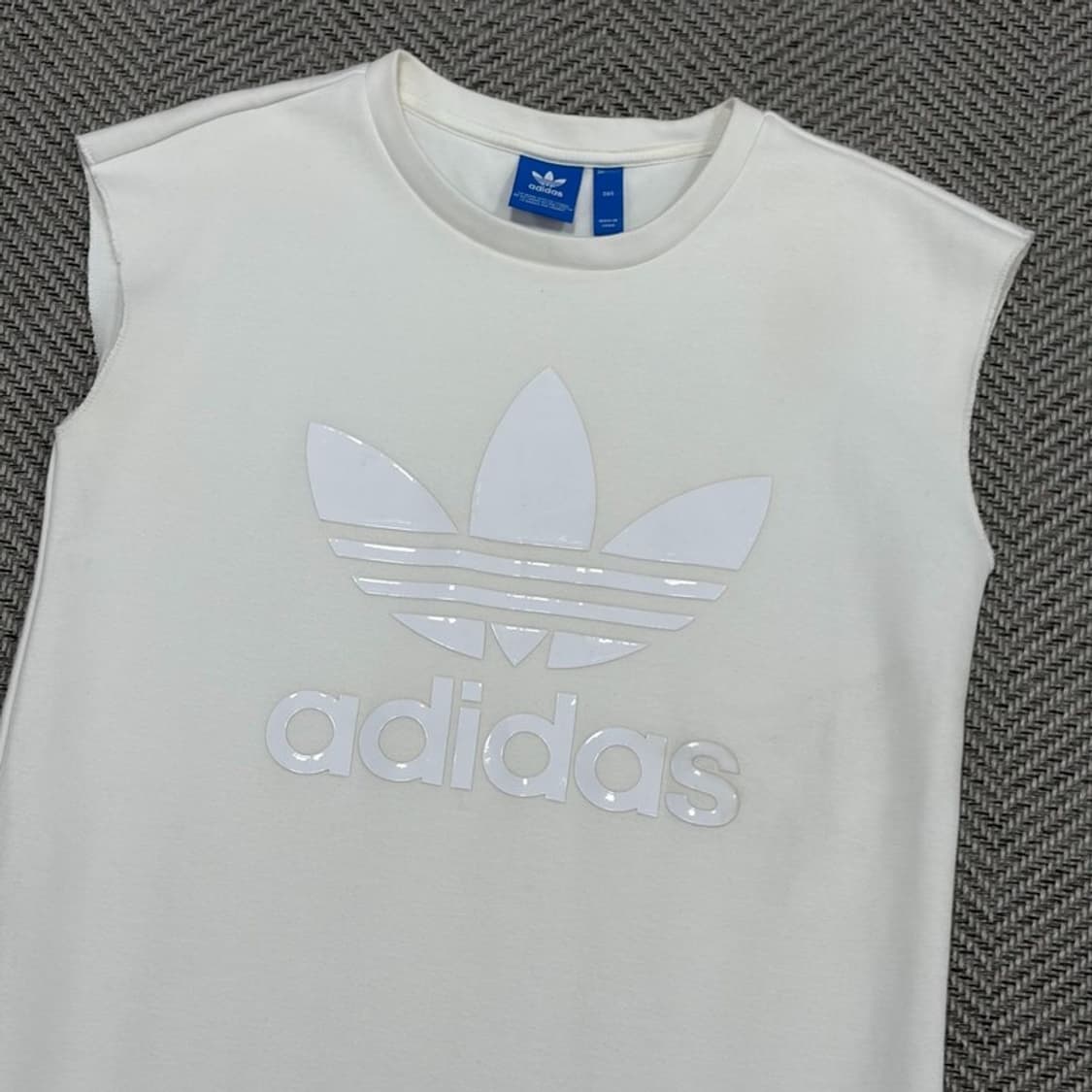 아디다스 빅로고 원피스 v3047 상품이미지3