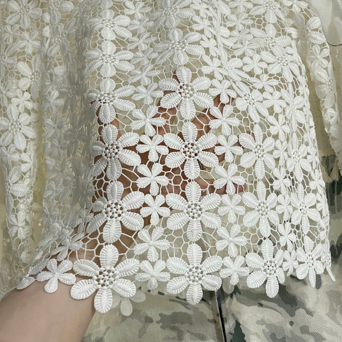 셀프포트레이트 레이스자수 블라우스 (55) 1회착/상태완벽 상품이미지7