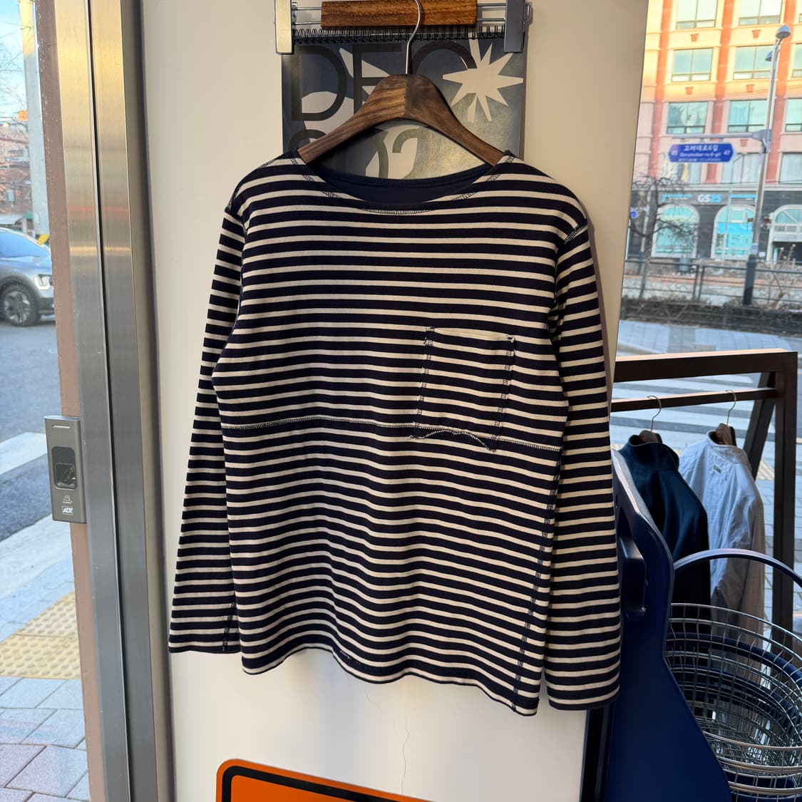 엔할리우드 리버시블 스트라이프 롱 슬리브 상품이미지1