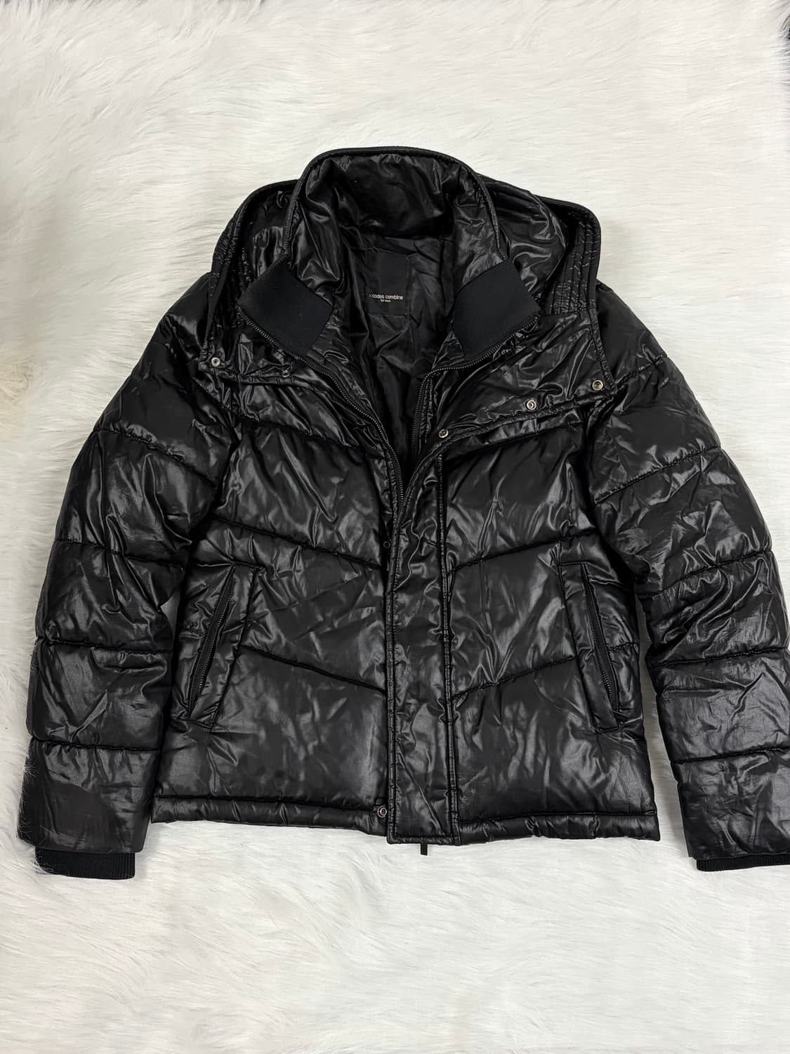 00s 하이넥 유광 패딩 락시크 펑크 오피움 y2k 상품이미지4