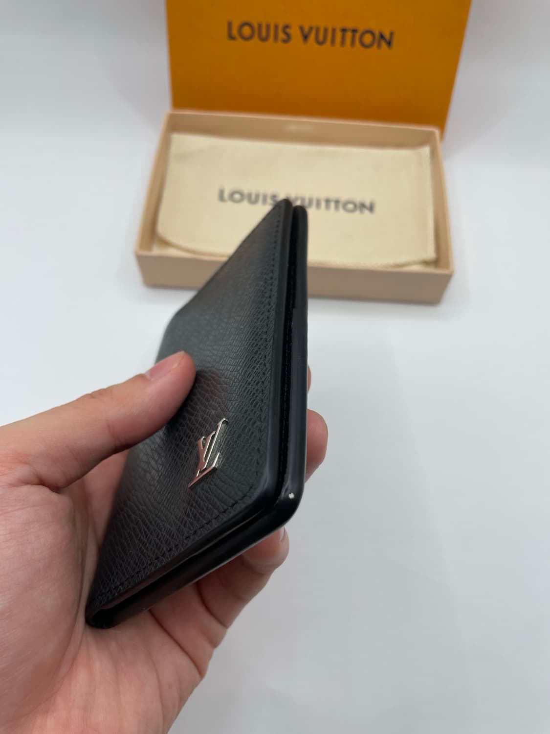 루이비통 M30283 포켓 오거나이저 카드지갑 상품이미지5