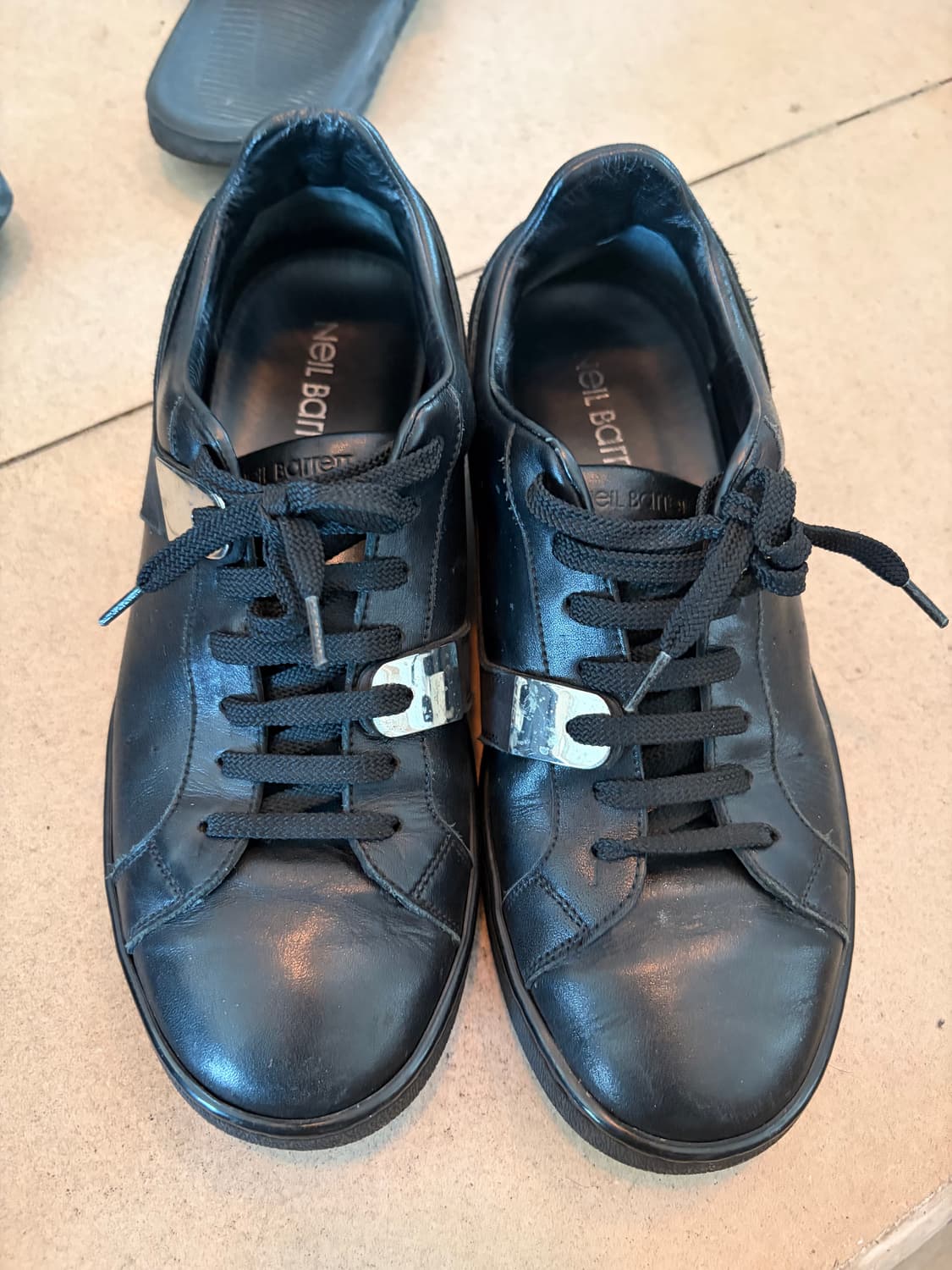 닐바렛 레더 스니커즈 40 상품이미지2