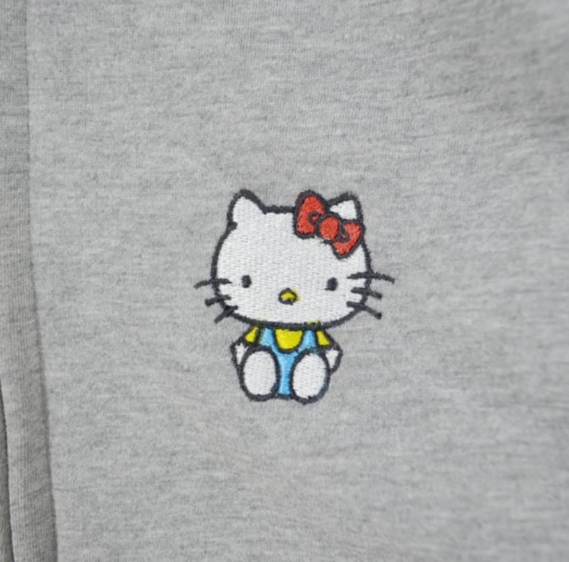 산리오 헬로키티 후드 집업 상품이미지2