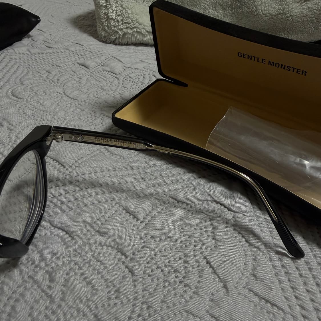 젠틀몬스터 루토 시리즈 S 안경 상품이미지3