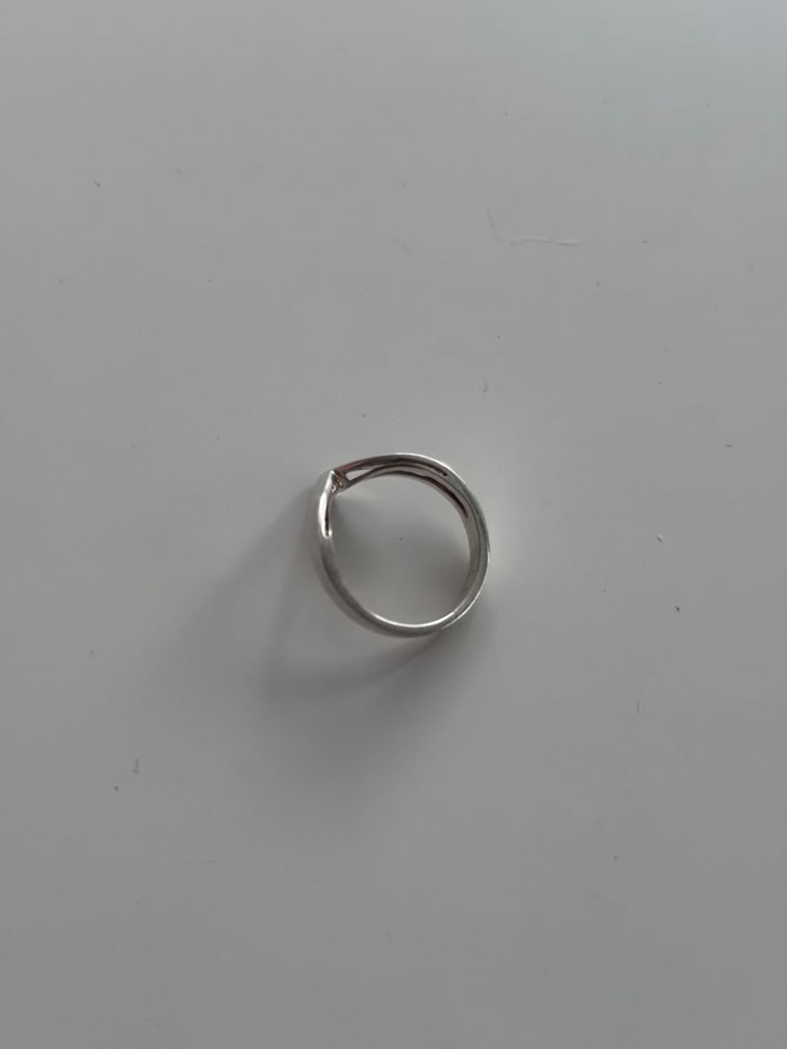 V SHAPE RING V자 모양 반지 상품이미지3