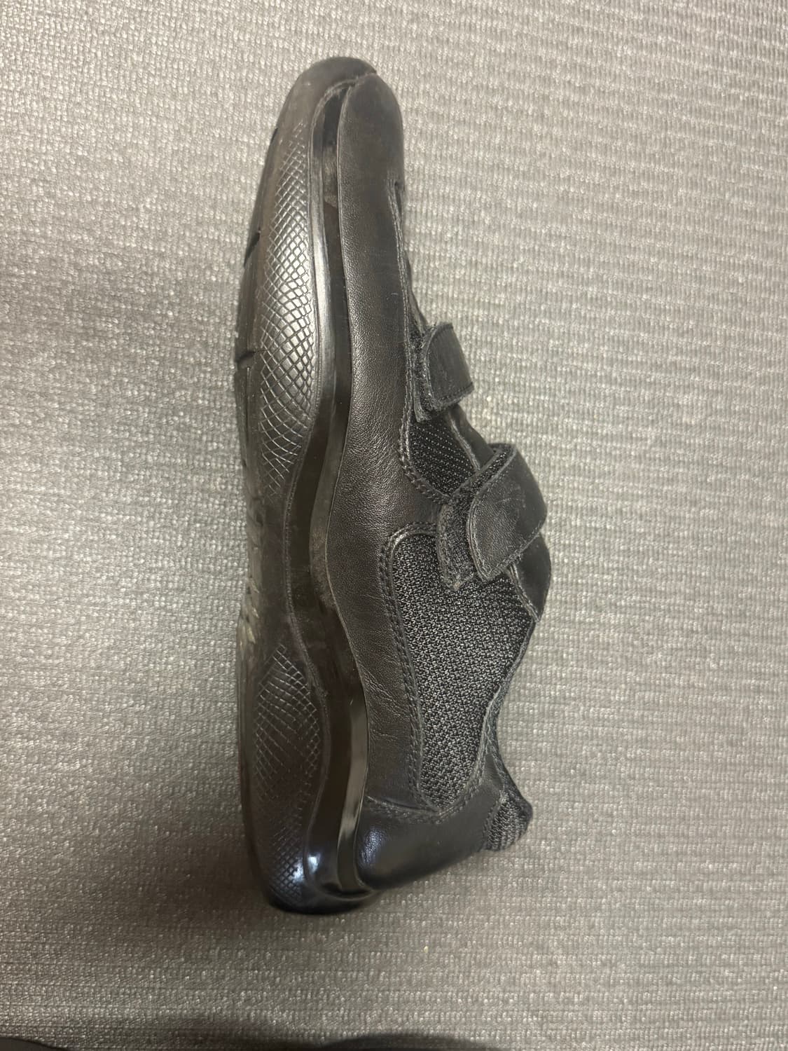 프라다 벨크로 스니커즈 상품이미지3