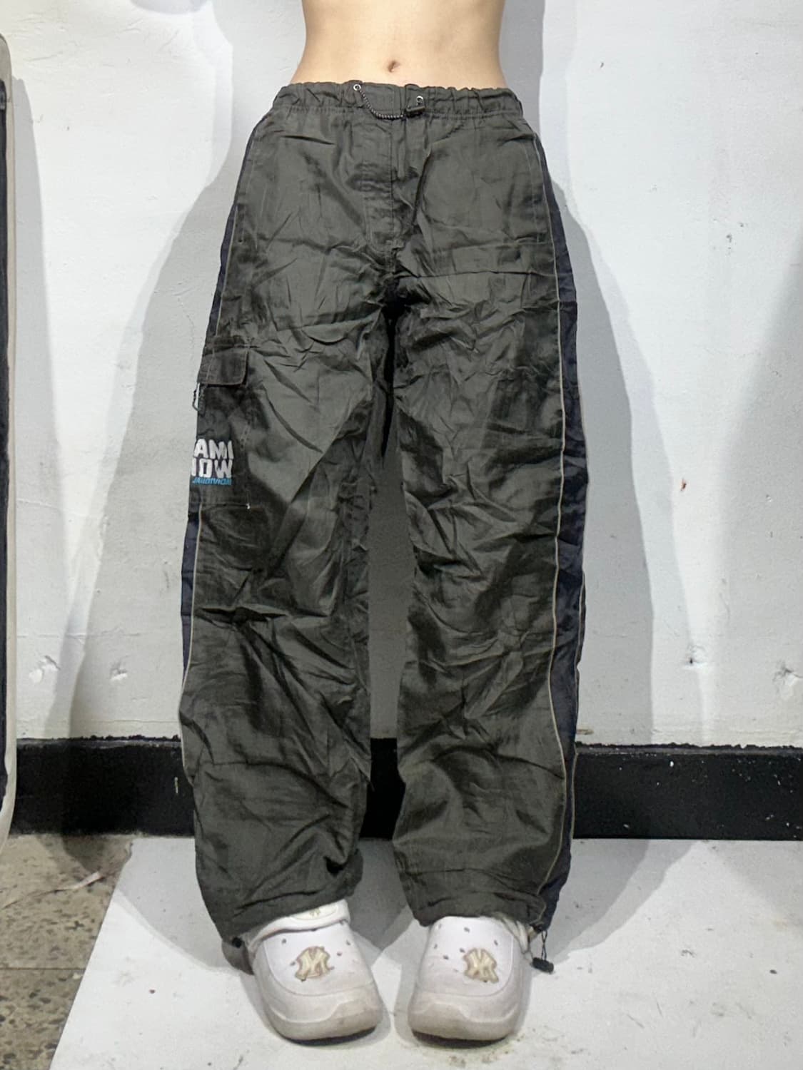 일본 빈티지 카키 블랙 사이드 라인 와이드 포켓 카고 팬츠 상품이미지2
