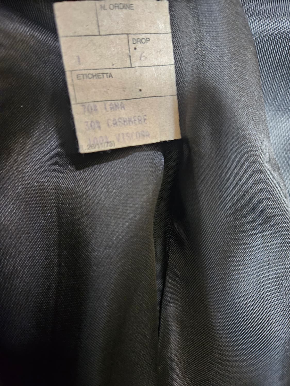 알렉산더맥퀸 싱글레글런 코트 상품이미지6