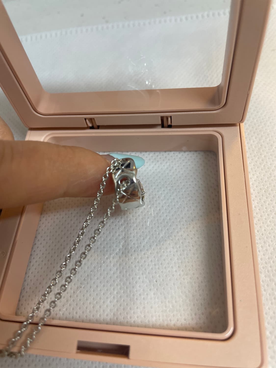 샤넬코코 반달 고퀄목걸이 상품이미지6