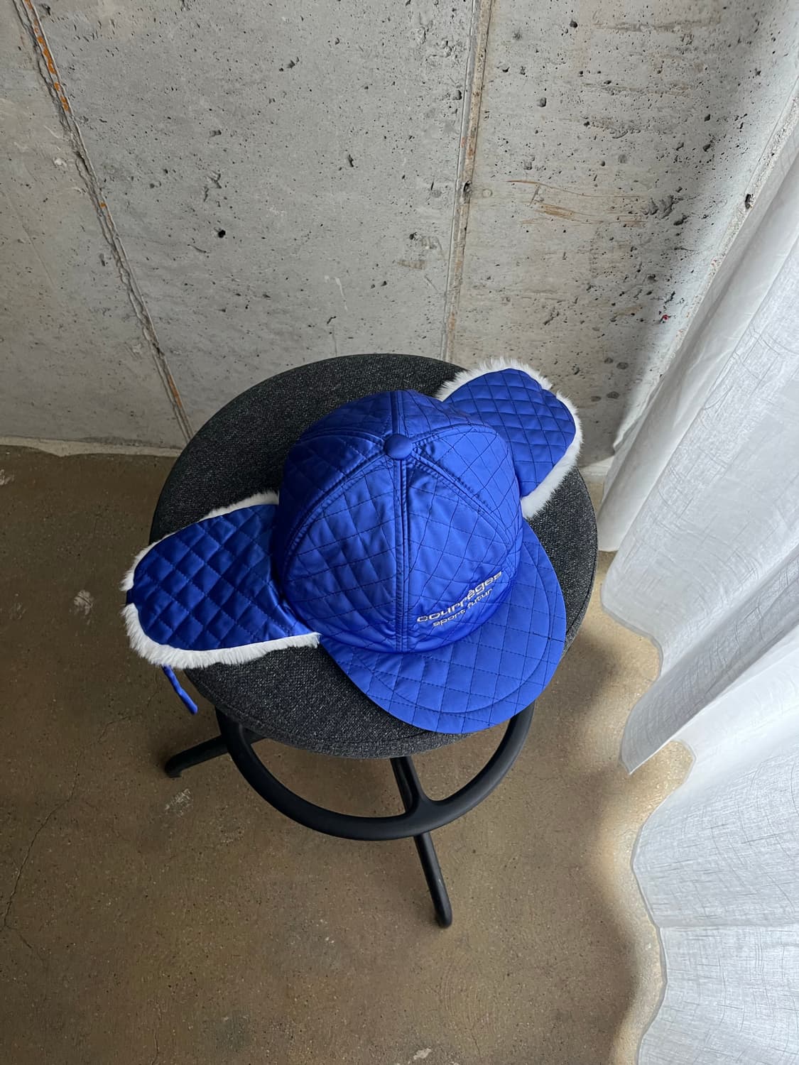 꾸레쥬 퀼티드 이어플랩 캡 상품이미지9