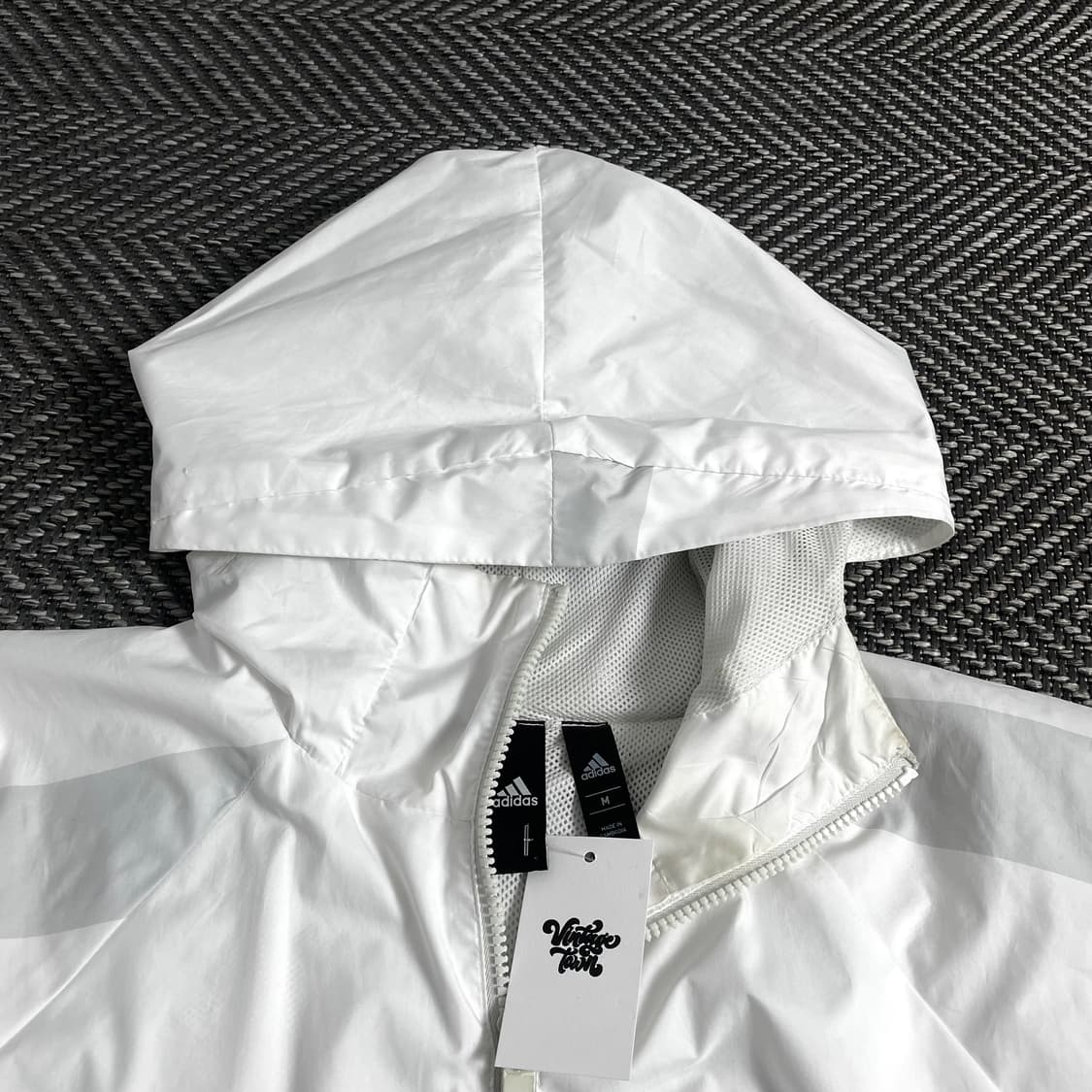 아디다스 디테일 박시핏 나일론 우븐 바람막이 o 3848 상품이미지5