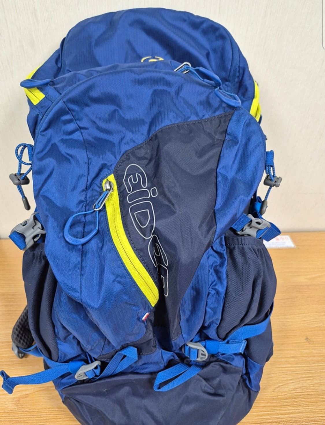 아이더 정품 30리터 배낭 등산배낭 백팩 가방 팝니다 상품이미지1