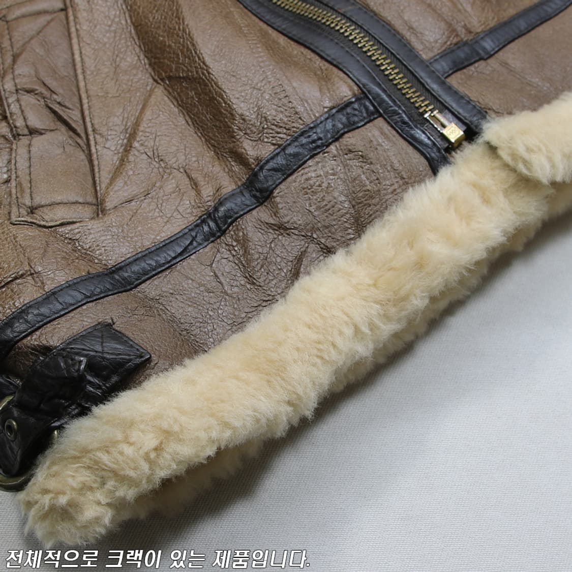 (착용컷) OPIRITY B-3 무스탕 (남성용 100) 상품이미지10