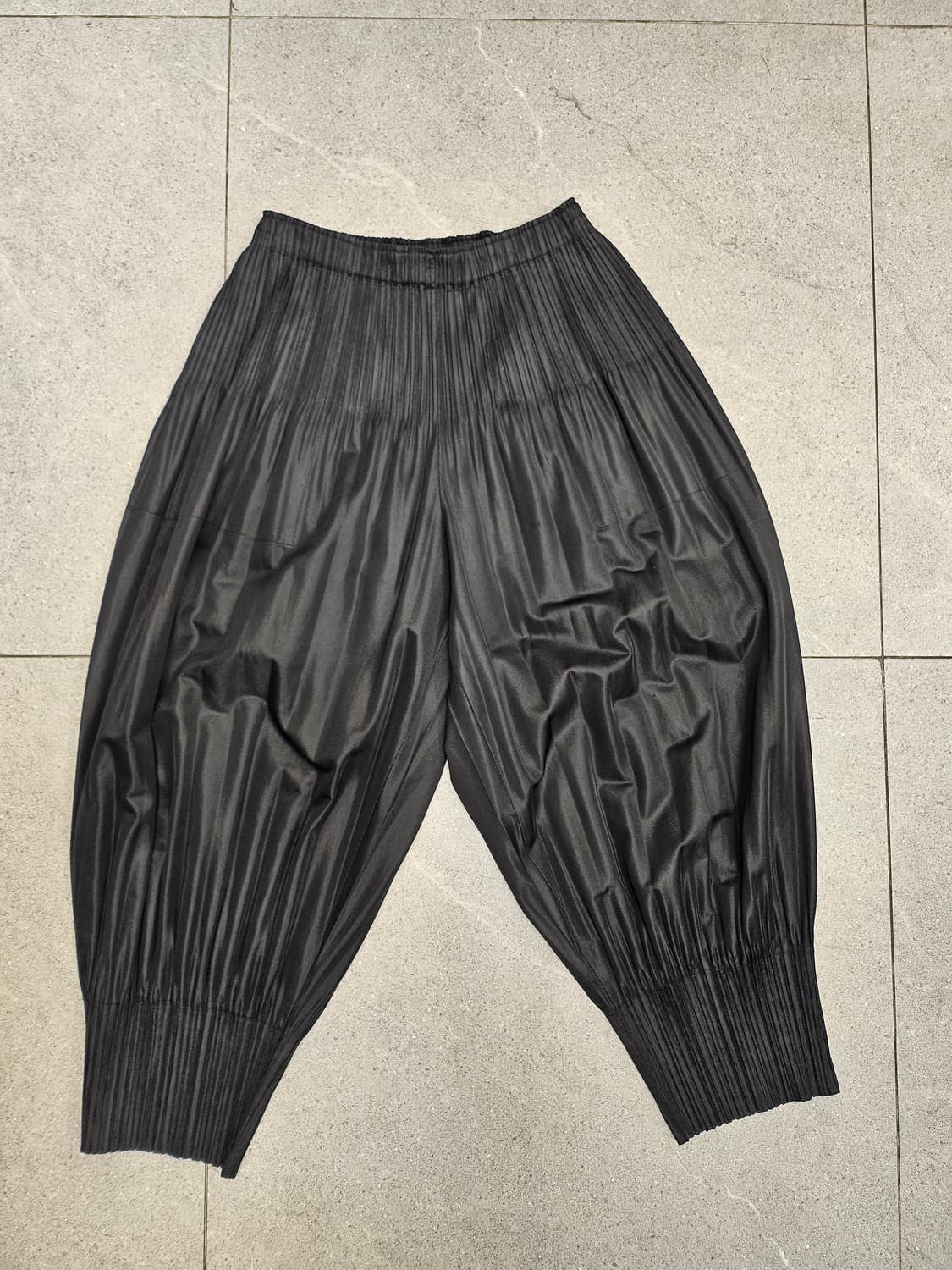 플리츠플리즈 이세이미야케 PLEATS PLEASE 플러피 베이직팬츠 2 상품이미지1