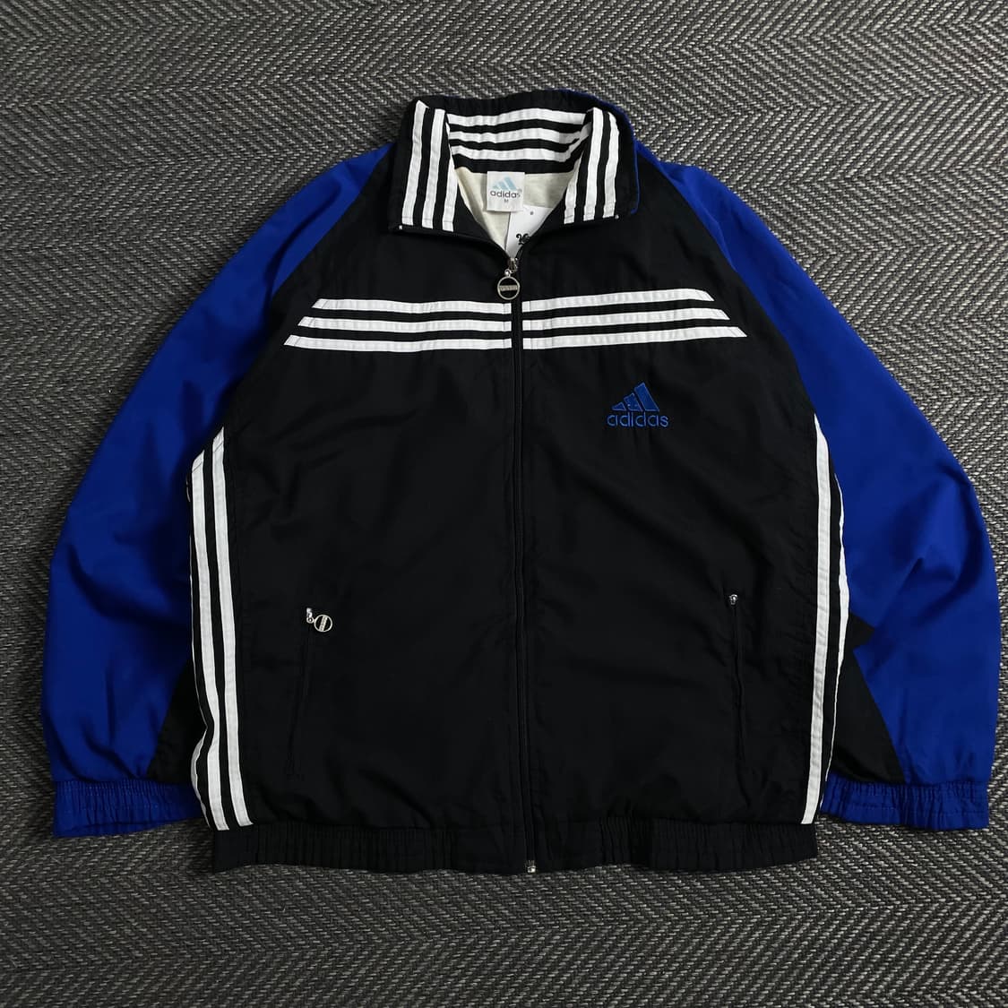 00s아디다스 올드스쿨 박시핏 바람막이 o 3886 상품이미지1