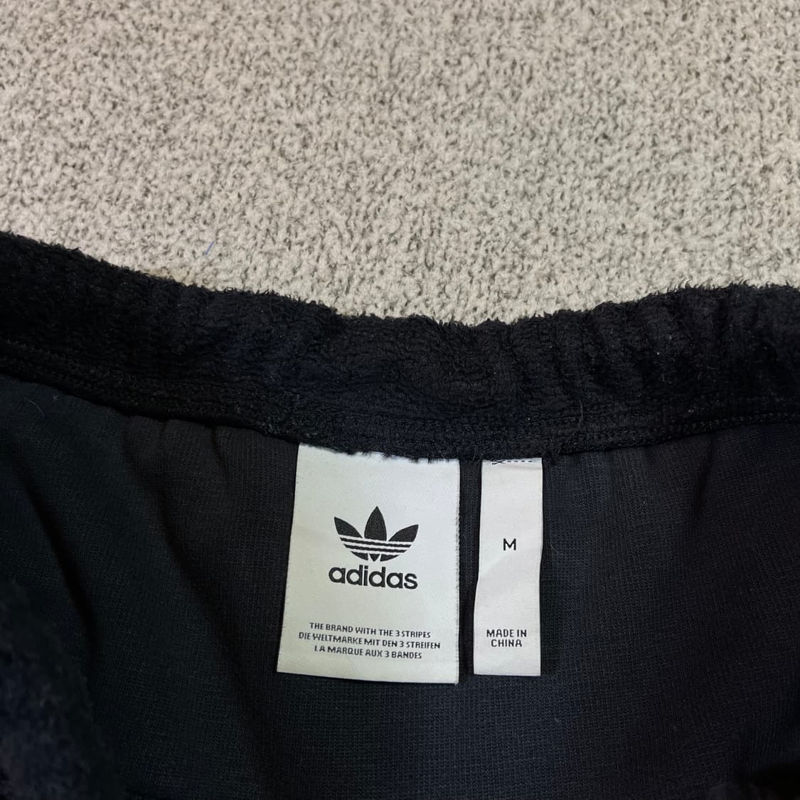 아디다스 플리스 삼선 트랙 팬츠 상품이미지2
