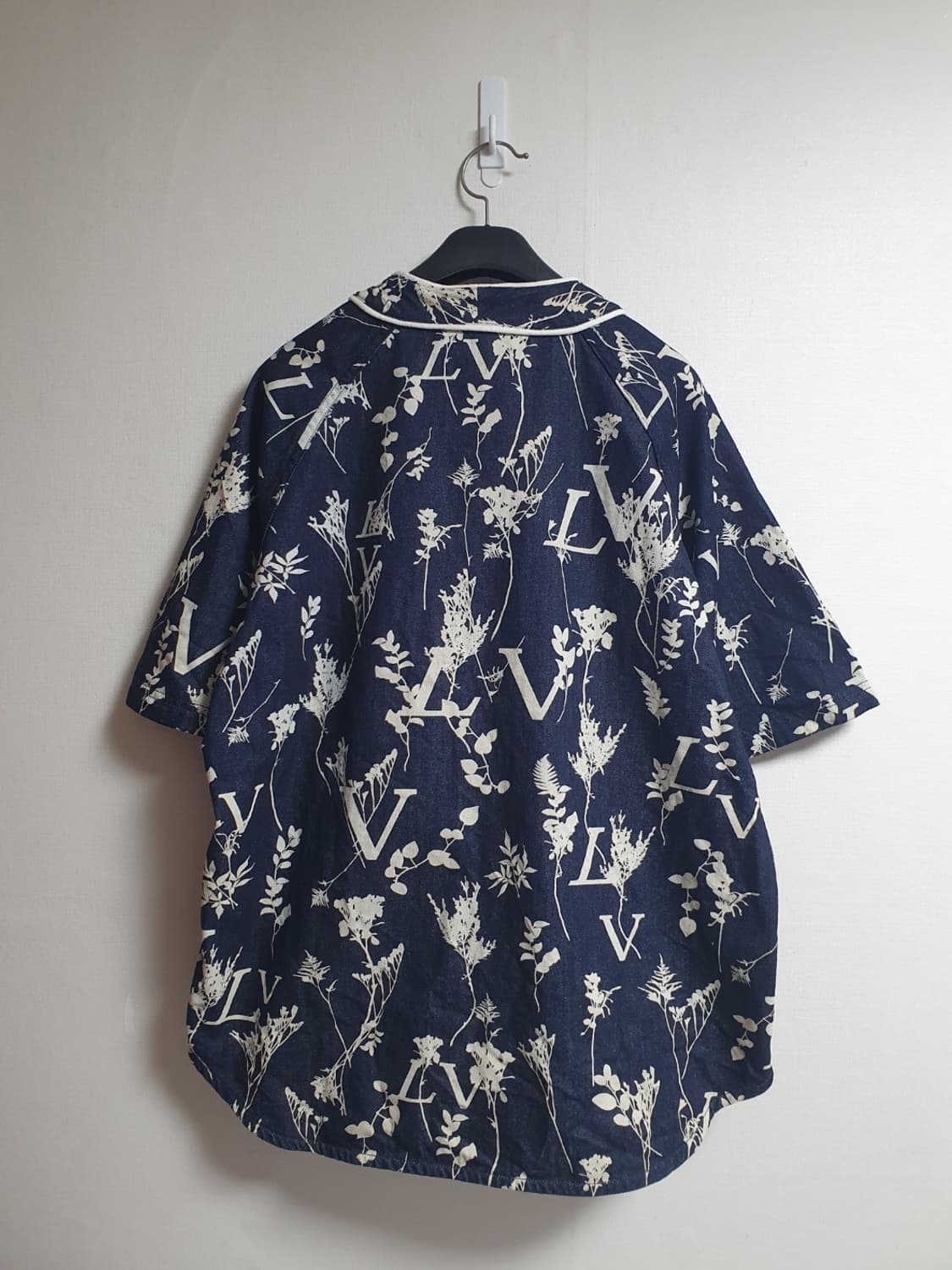 루이비통 플로럴 LV 패턴 반팔 셔츠/자켓 네이비 M 상품이미지2