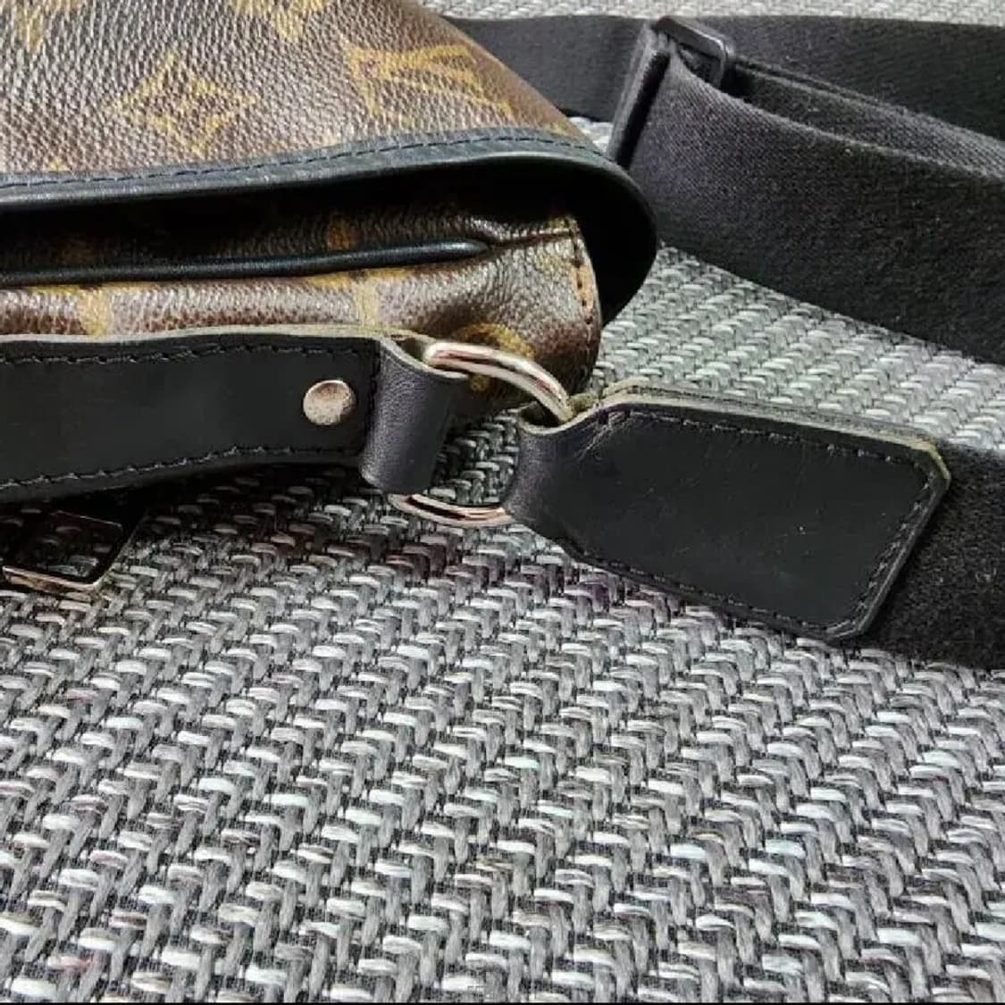 루이비통 모노그램 마카사 베이스 MM 크로스백  상품이미지3