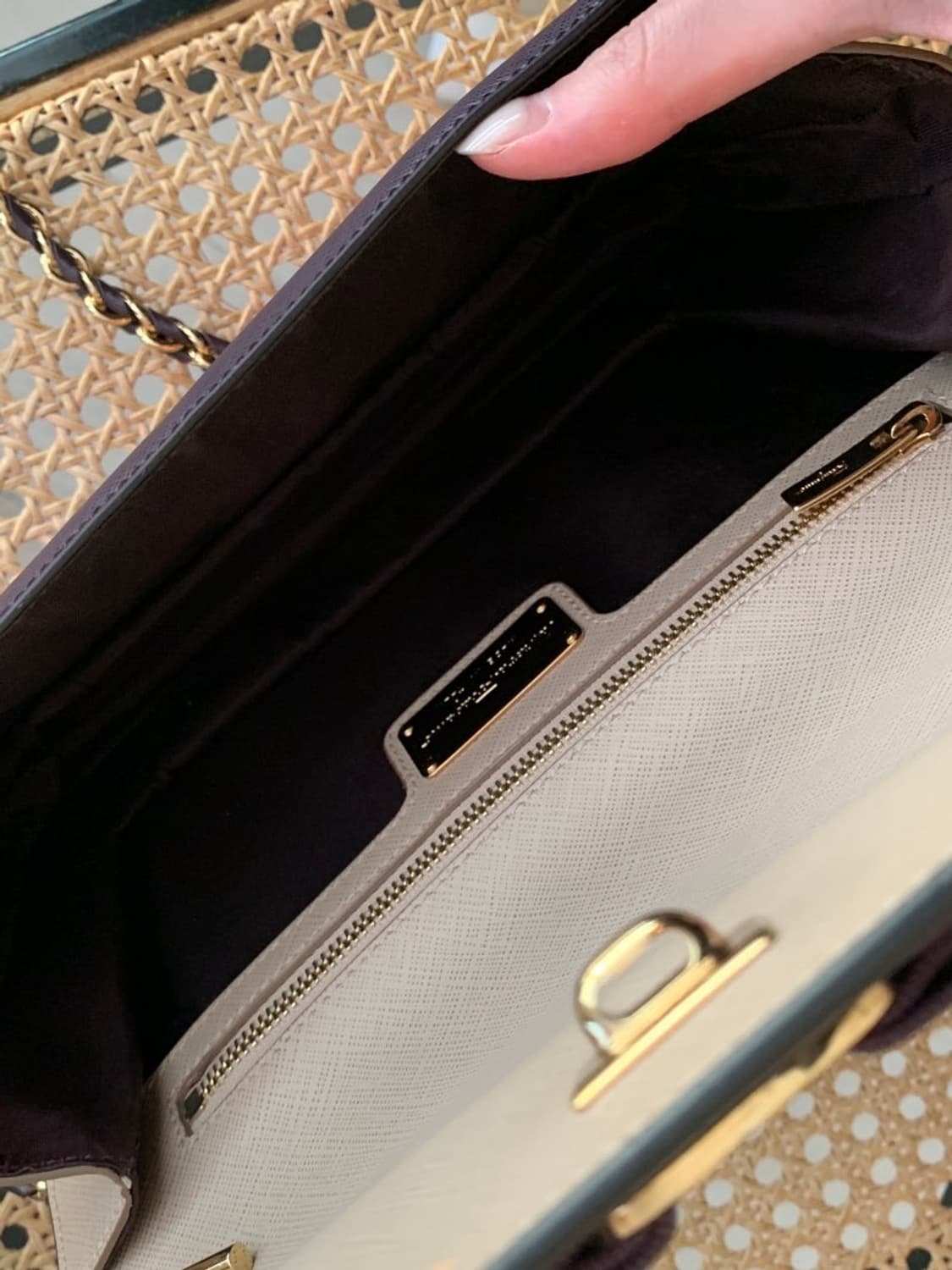 페레가모 바라 체인 숄더백 상품이미지9