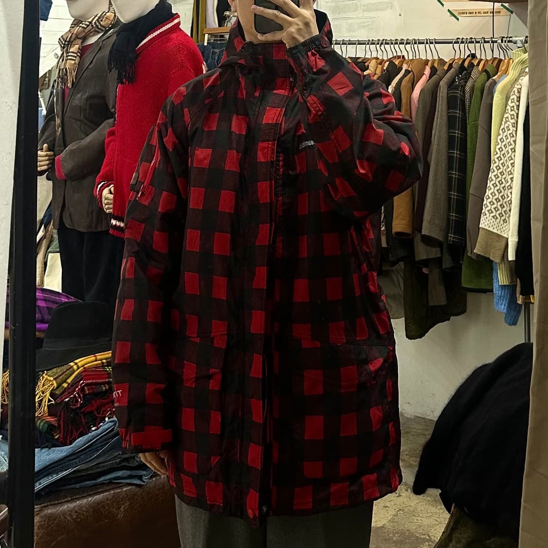 (착용컷) Columbia 체크 스키 자켓 (남성용 103) 상품이미지3