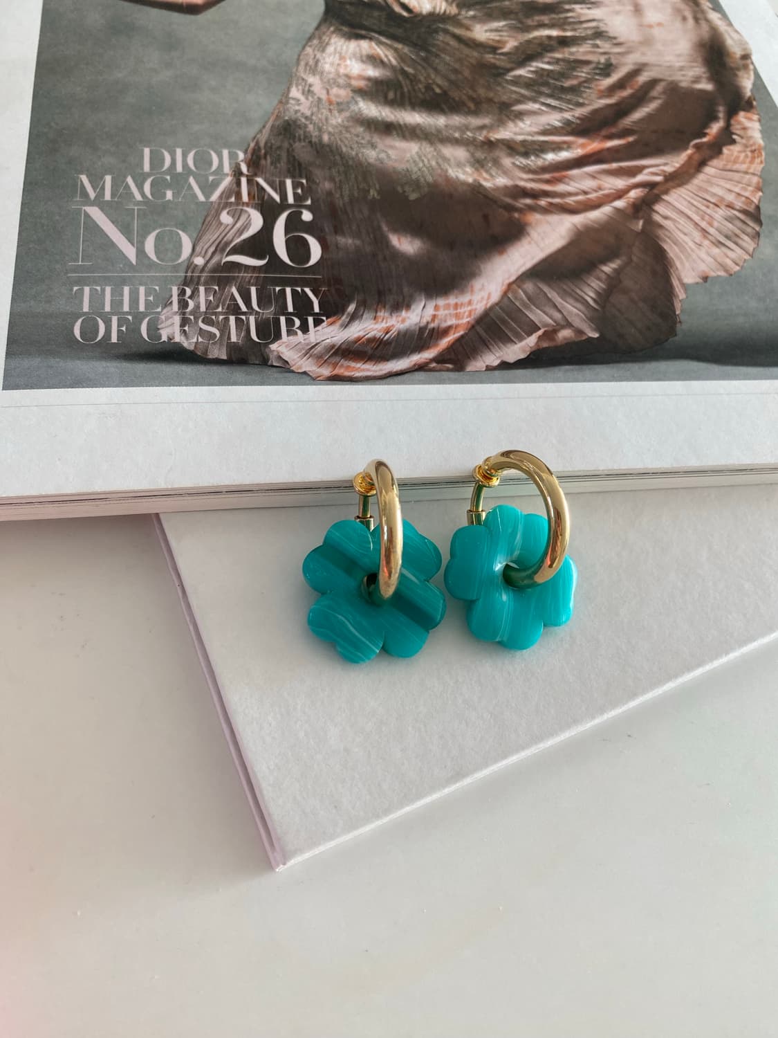 일본 수입 터키블루 클로버 후프 이어링 귀걸이 상품이미지1