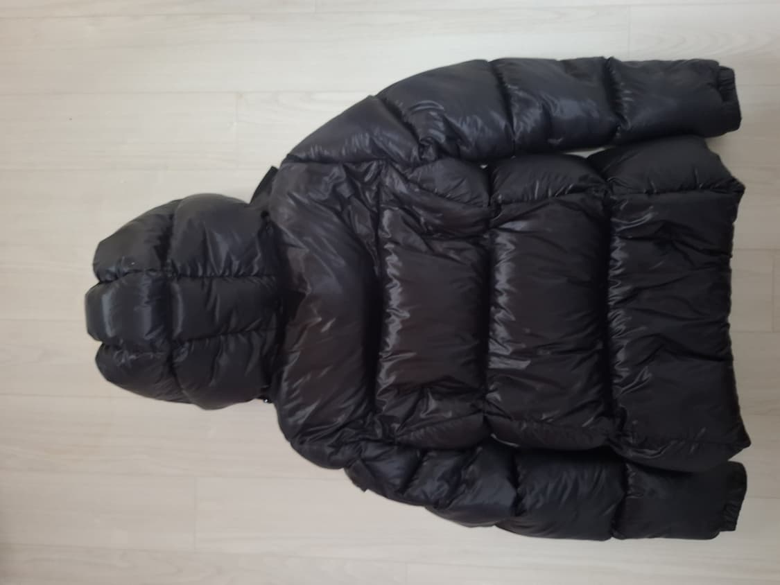 몽클레어 포마인 패딩 (정품) 상품이미지2