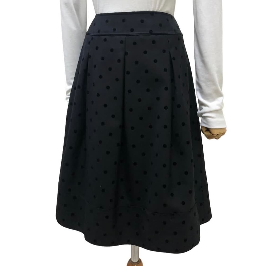 다크 차콜 도트 스커트 상품이미지6