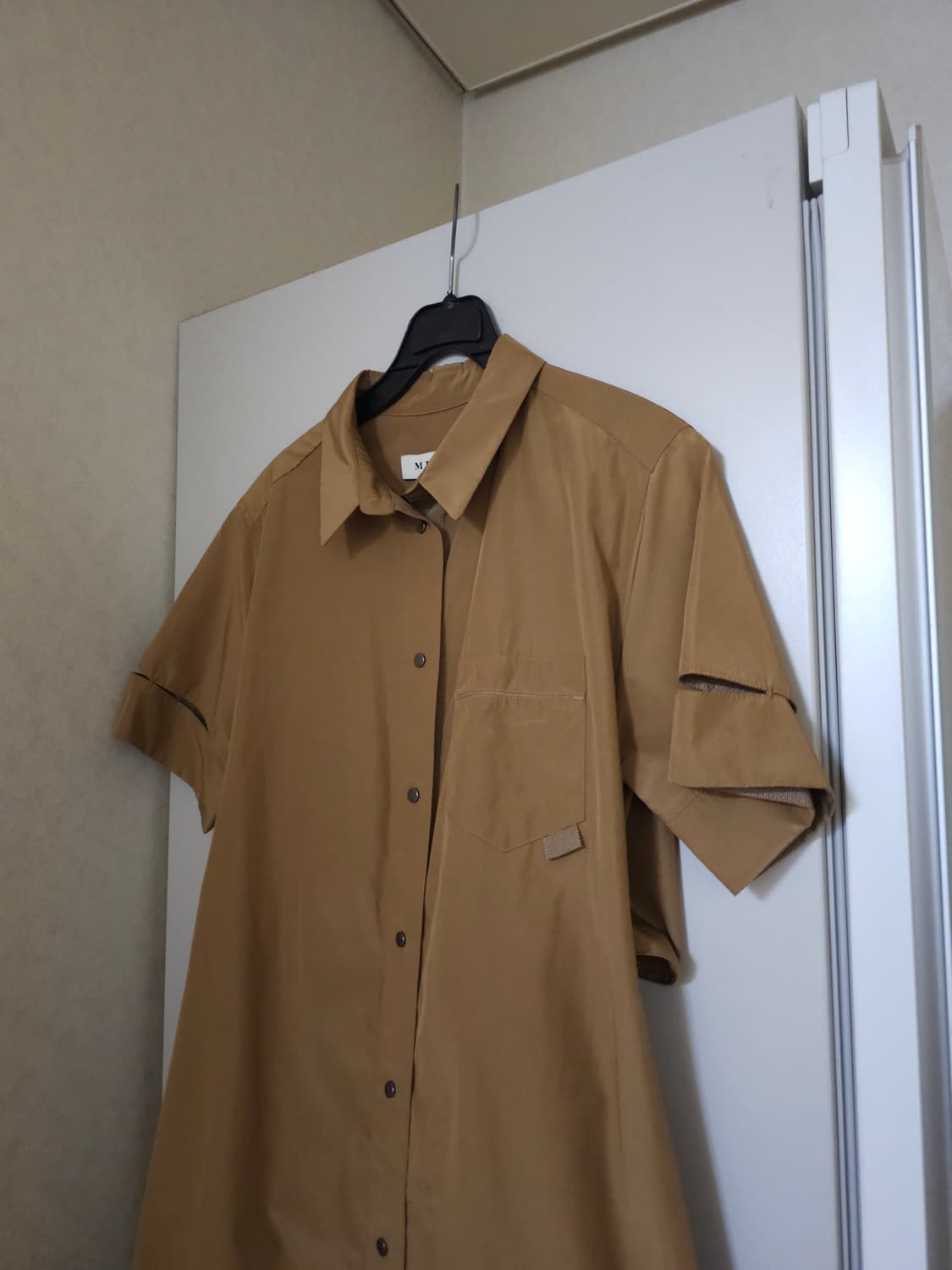 마인 뒷트임 미디원피스 상품이미지2