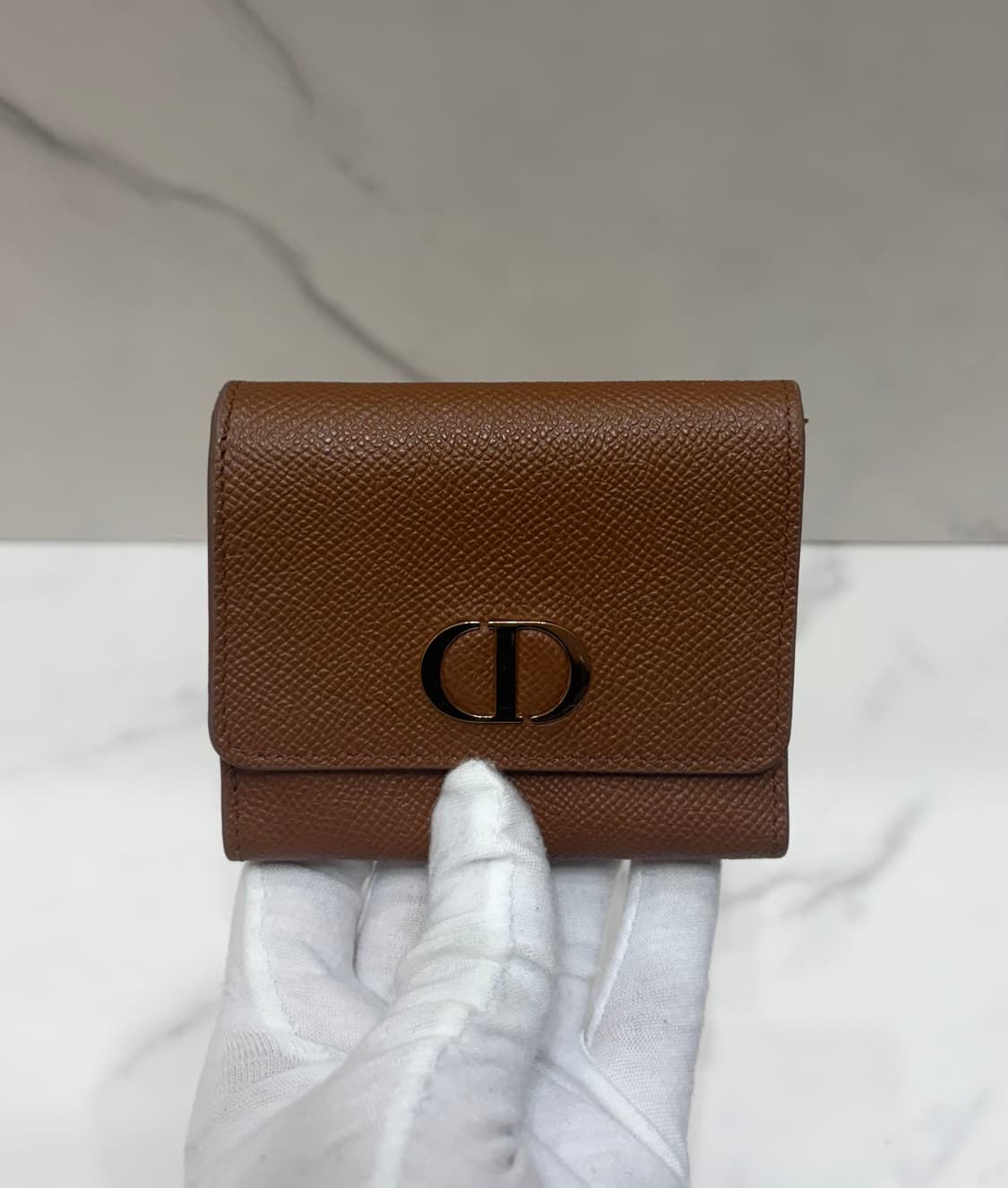 [정품] S급 디올 30 몽테인 로터스 반지갑 상품이미지1