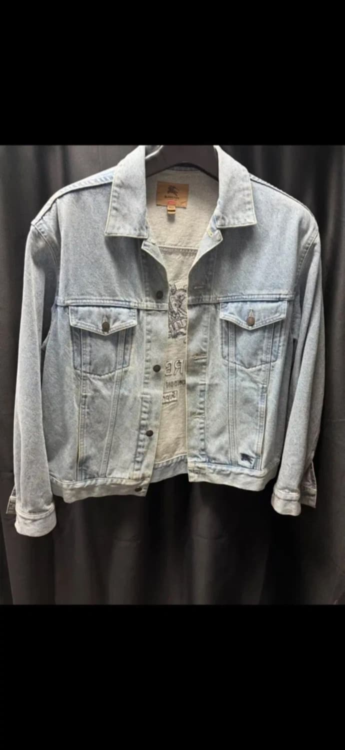 슈프림 버버리 데님자켓 L사이즈 크림 구매정품 솔드아웃 정품검수완료 상품이미지2