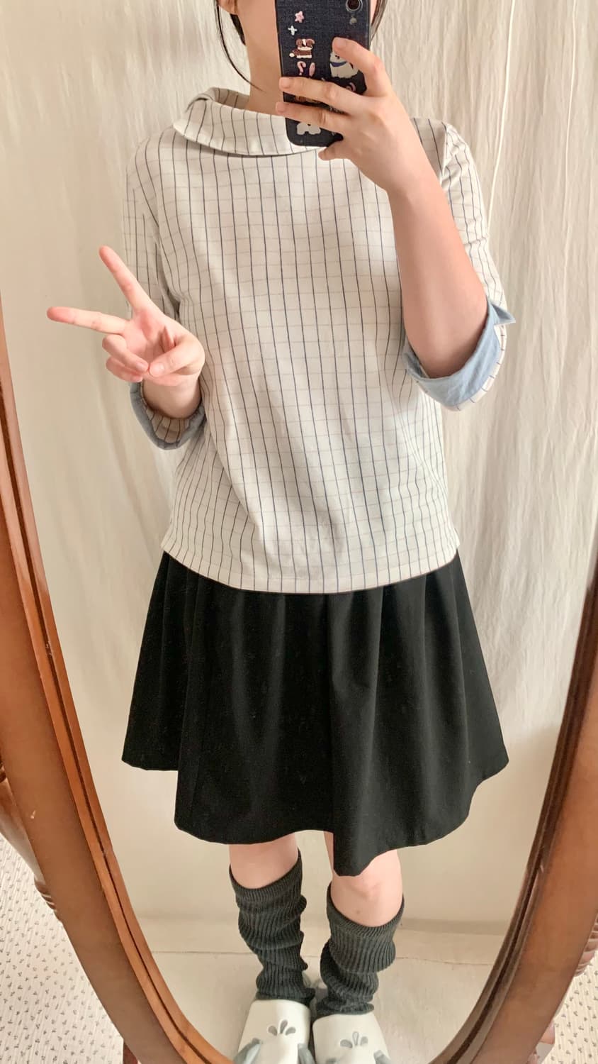 사선 단추 체크 블라우스 상품이미지7