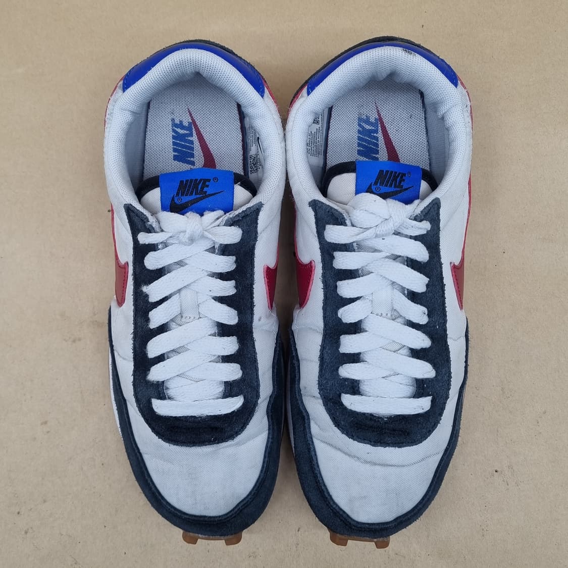 나이키 데이 브레이크 여성스니커즈240  상품이미지2