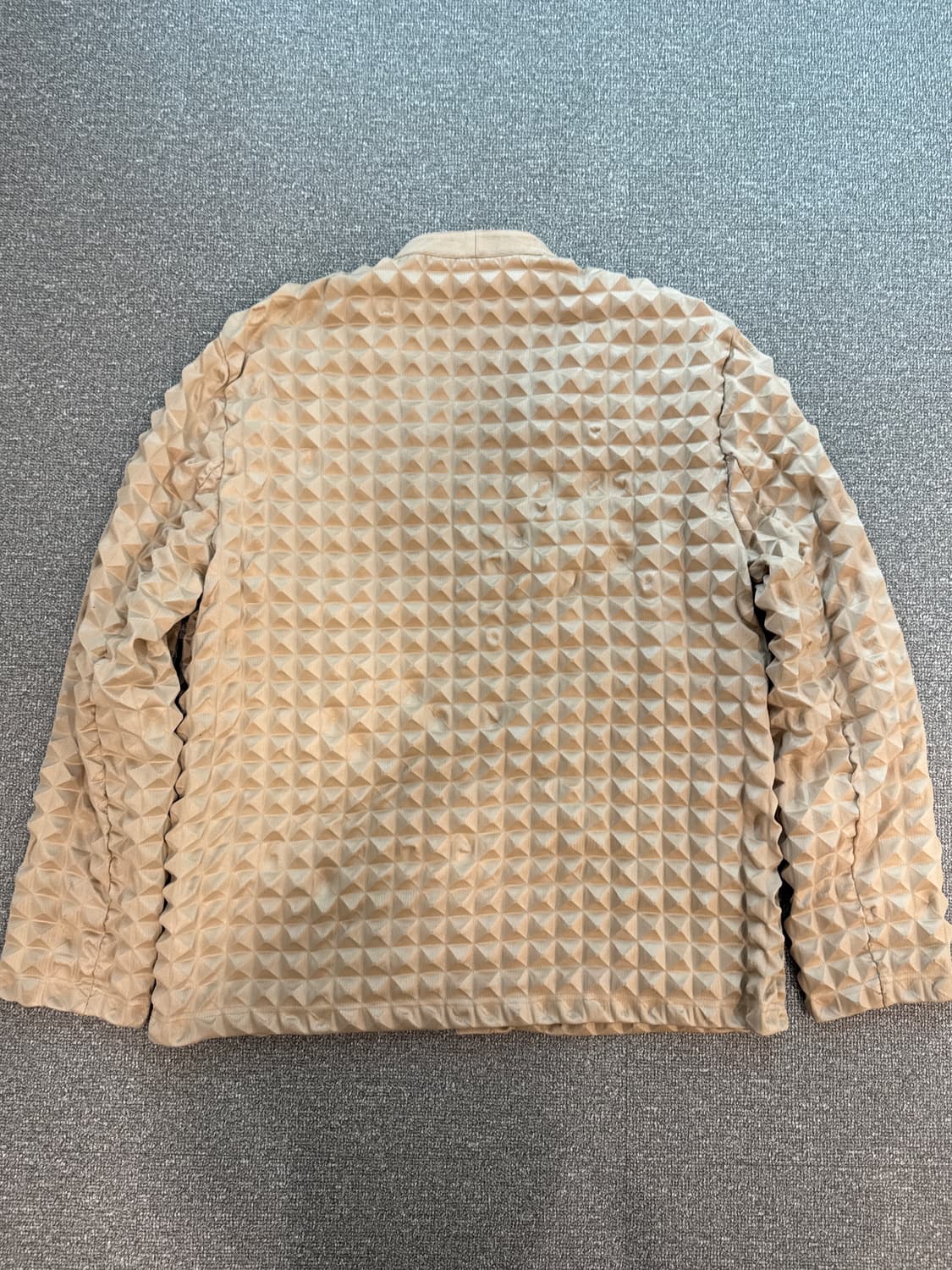 강혁 2.5 피라미드 엠보싱 가디건 L  상품이미지9