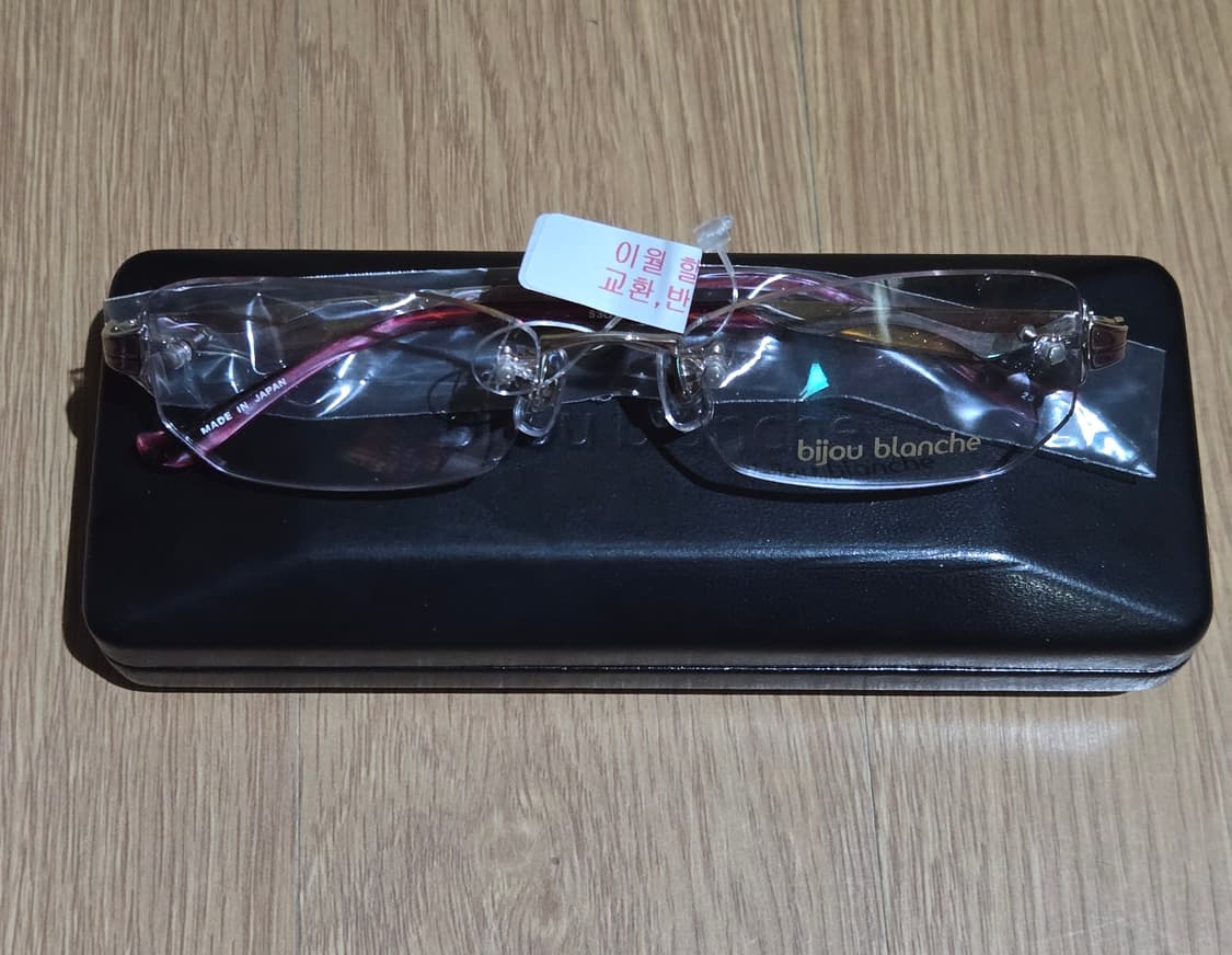 새상품) 비쥬블랑쉬 무테 안경 상품이미지2