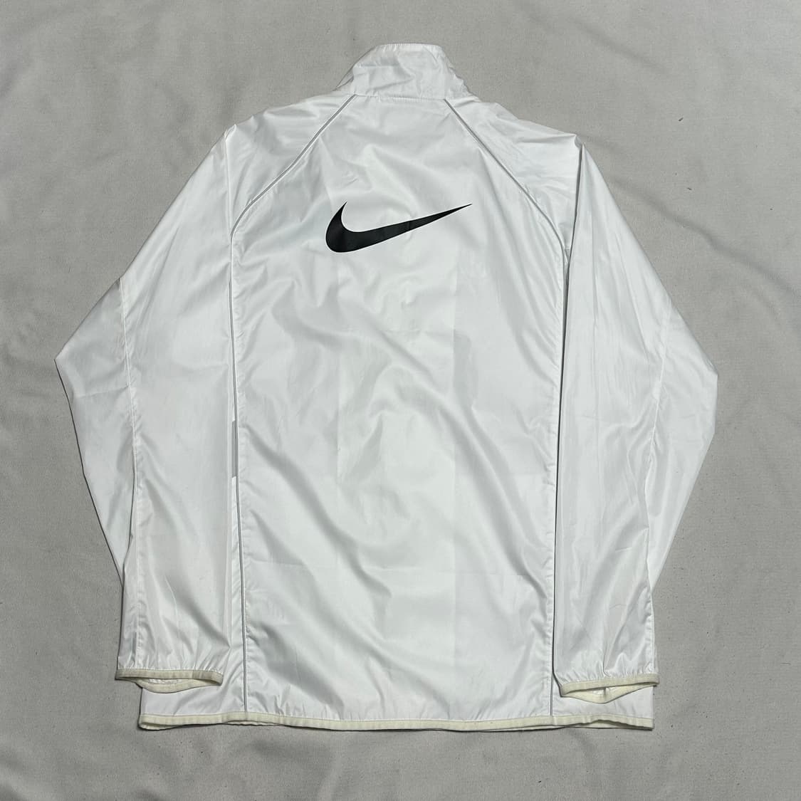 L 나이키 유벤투스 화이트 바람막이 상품이미지3