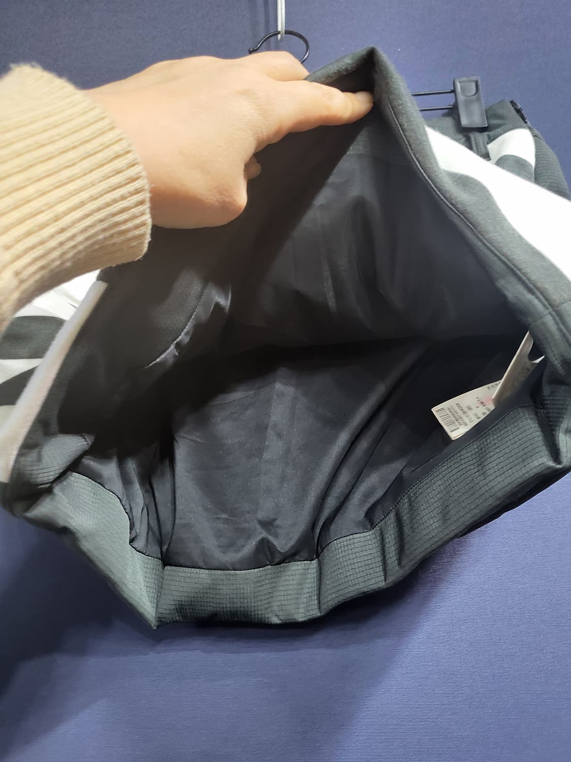 데상트 골프 덕다운 패딩 스커트 상품이미지2