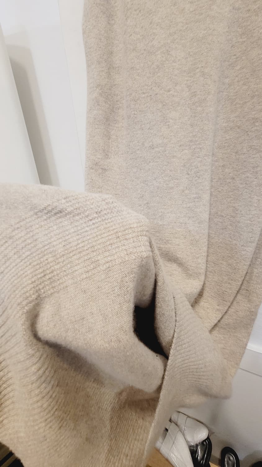 수입 홀가먼트 후드 울 니트 원피스.마인 셔링 펨플럼 집업 트위드 상품이미지8