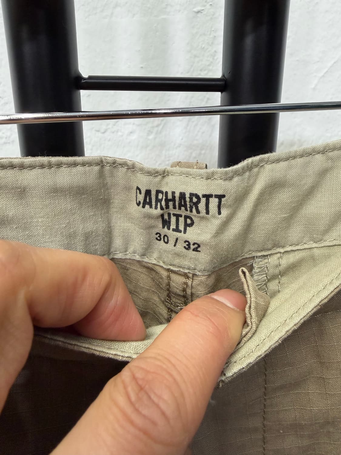 정품) 칼하트 WIP 베이지색 카고 바지 32 상품이미지7