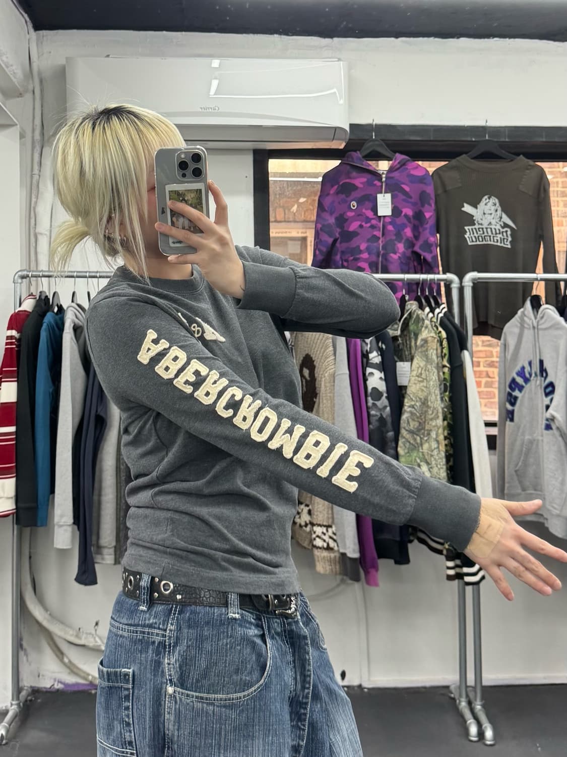 아베크롬비 사이드 로고 롱슬리브 상품이미지1