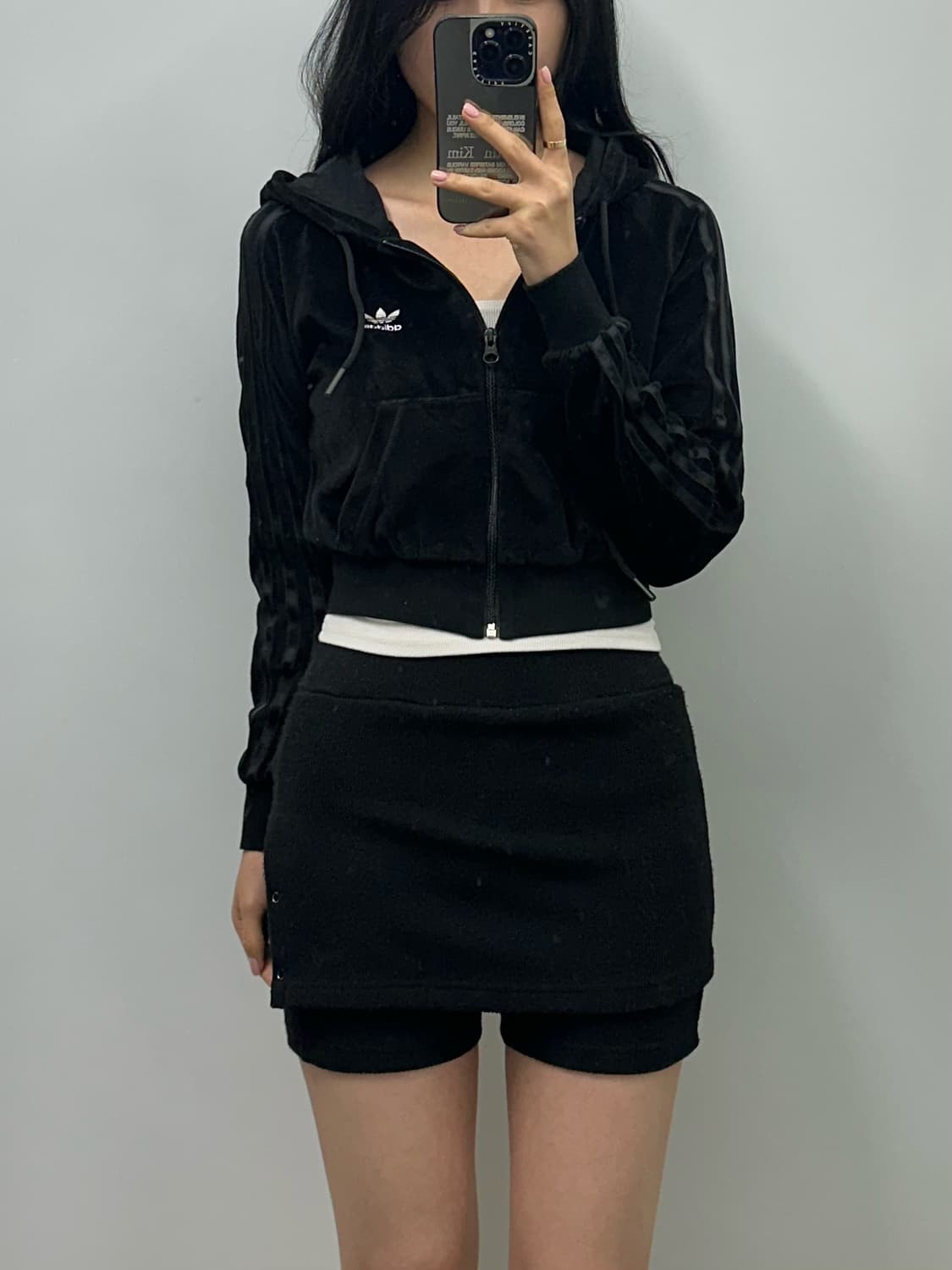 아디다스 신형 크롭 벨루어 후드집업 상품이미지1