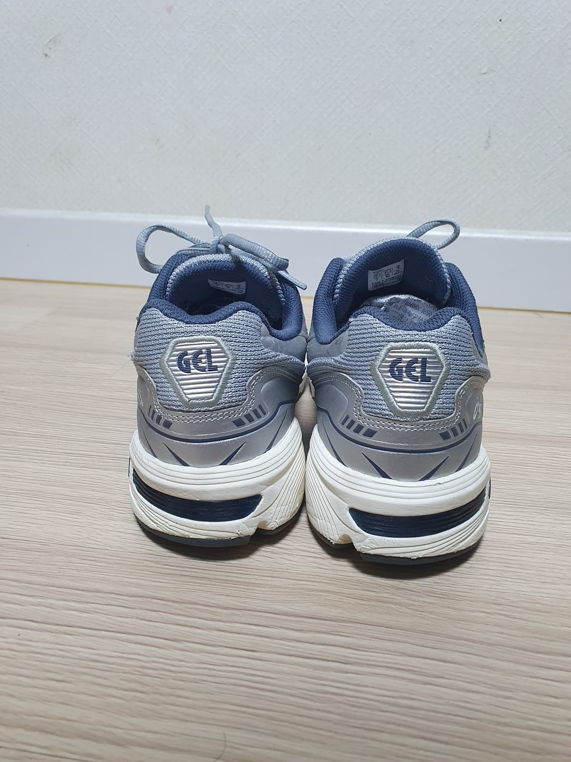 아식스 젤 1090 실버 운동화 260 상품이미지5