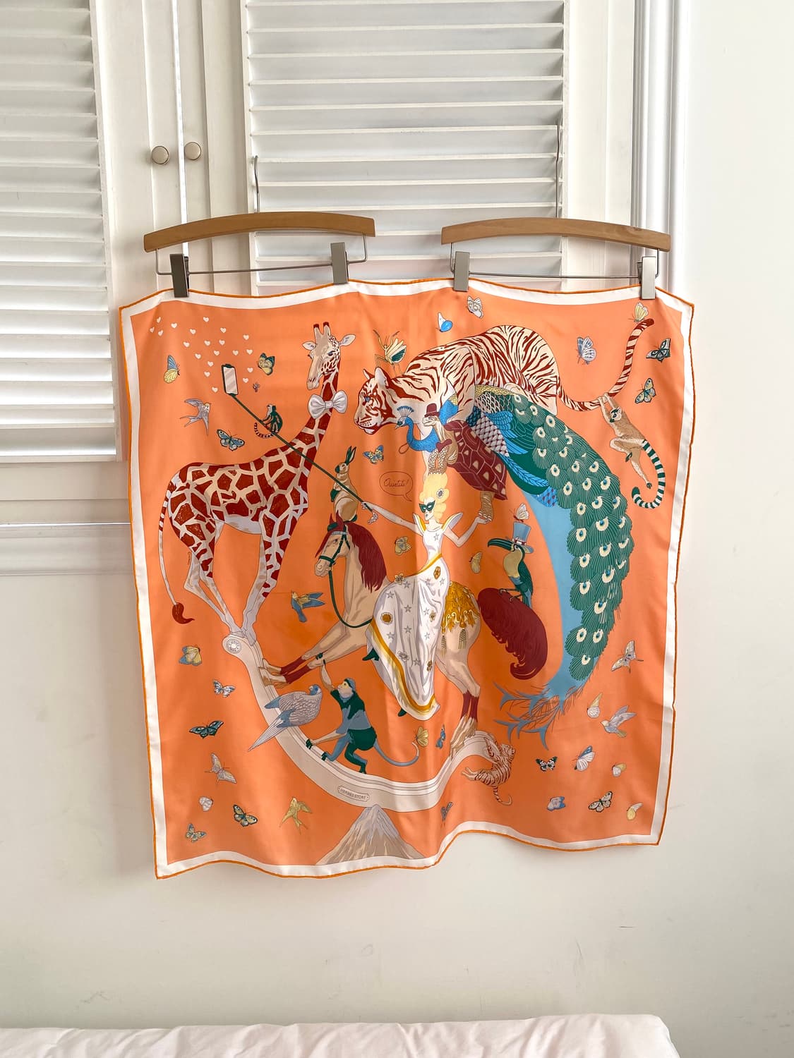 에르메스 스토리 까레90 실크 스카프 상품이미지1