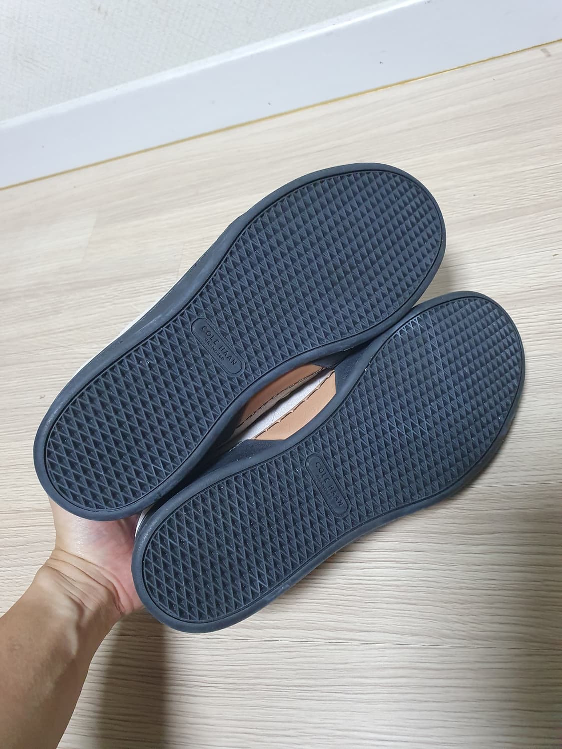 콜한 스웨이드 스니커즈 265 상품이미지7