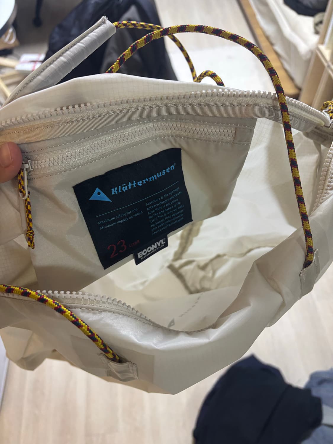 클라터뮤젠 게보 백 23L 상품이미지2