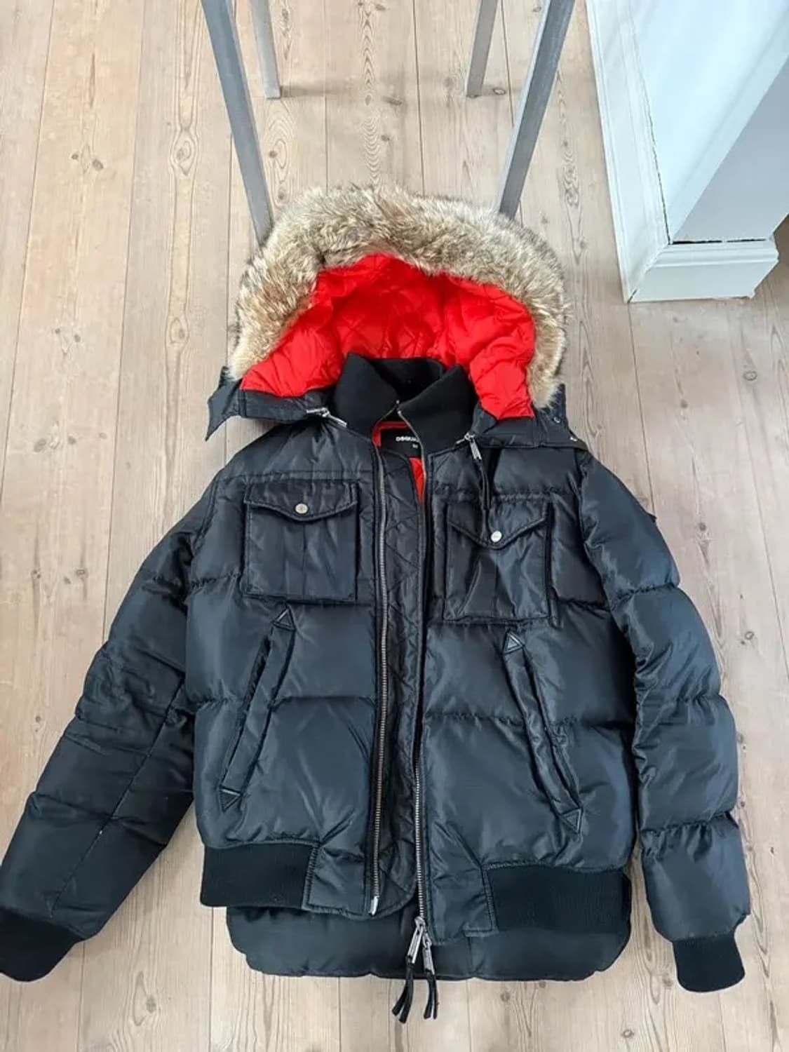 디스퀘어드 라쿤퍼 봄버다운 46 상품이미지1