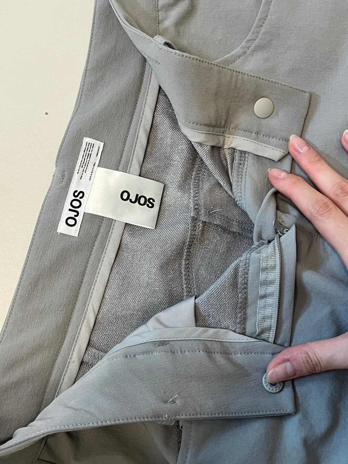 오호스 detachable pouch nylon pants / grey 상품이미지5