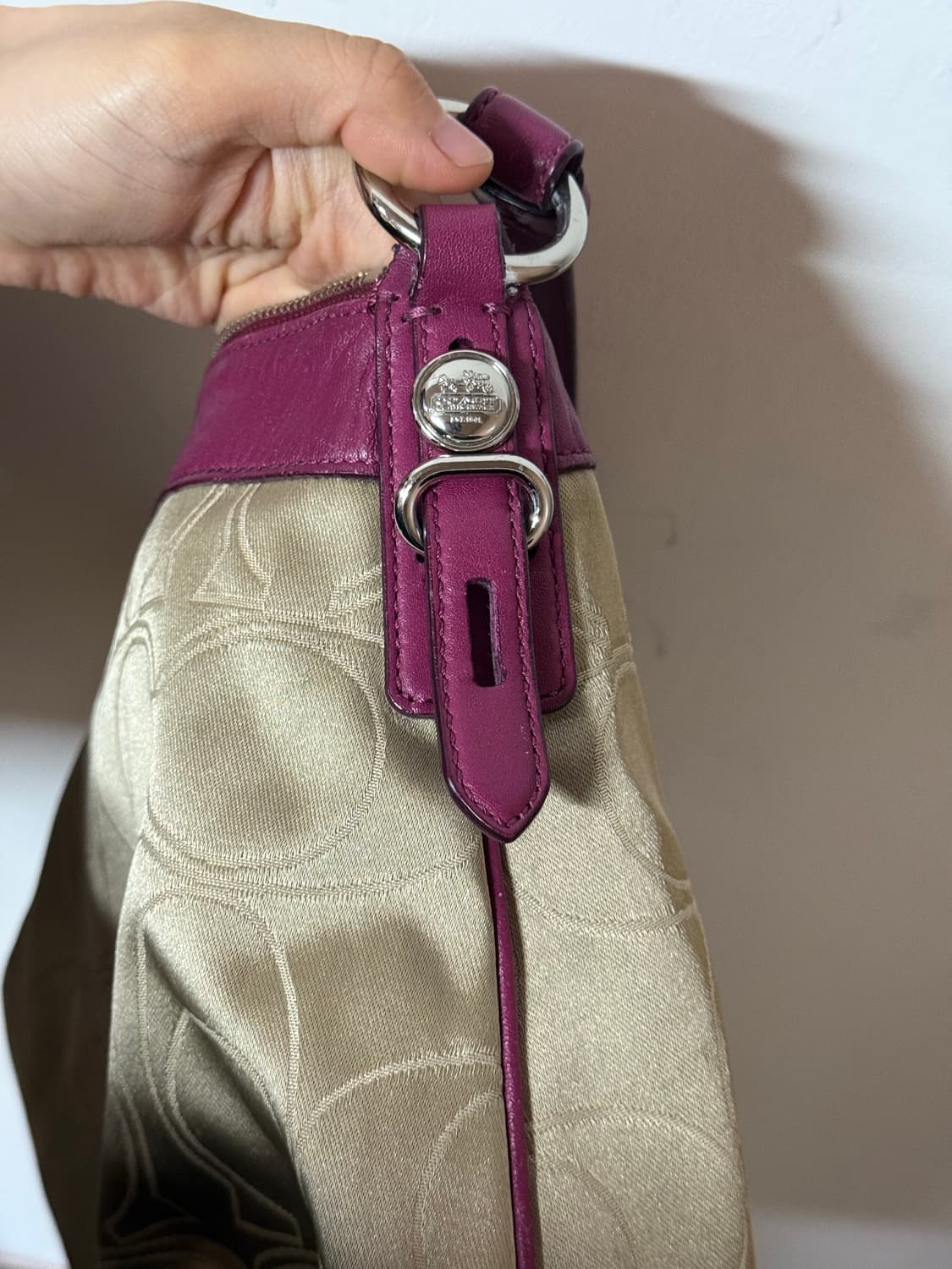 🩷코치 라즈베리핑크 시그니처 자카드 Y2K 숄더백 상품이미지7