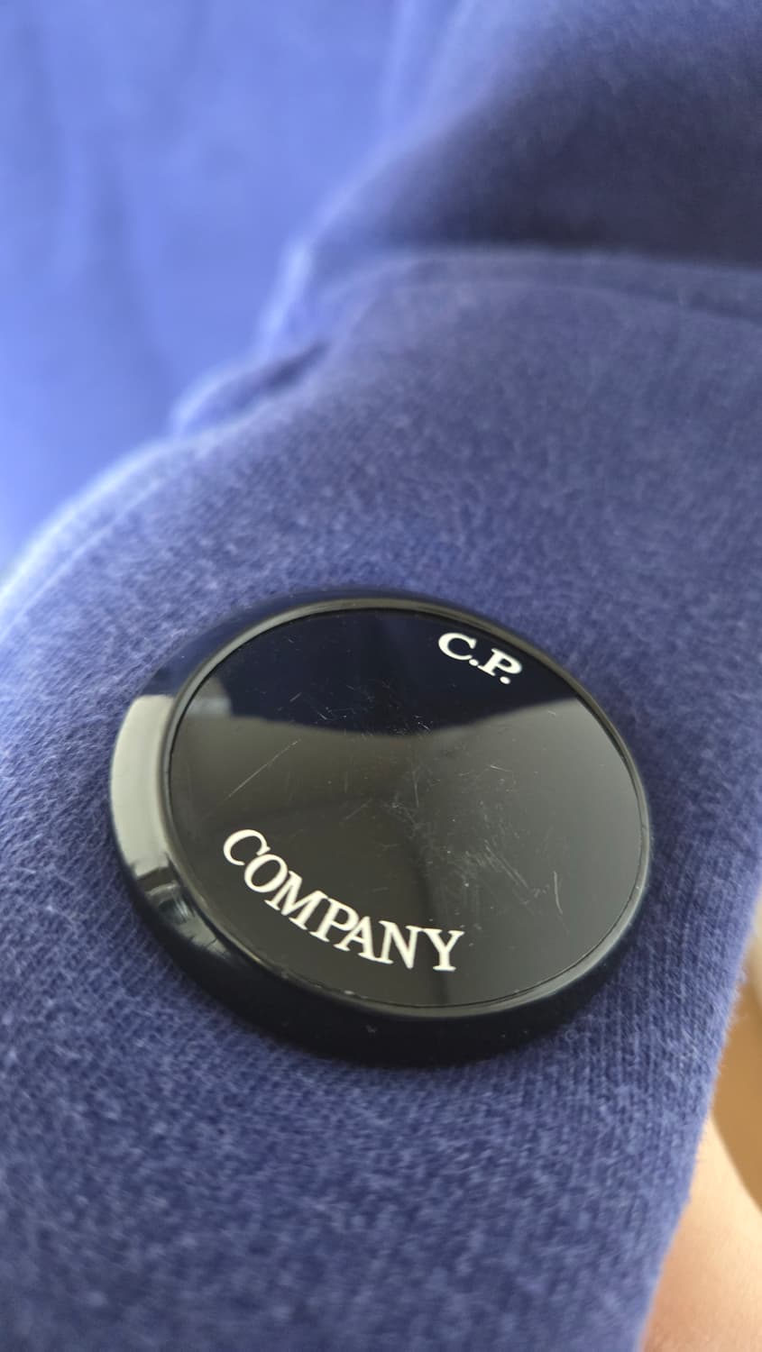C.P. 컴퍼니 파랑 맨투맨 상품이미지4