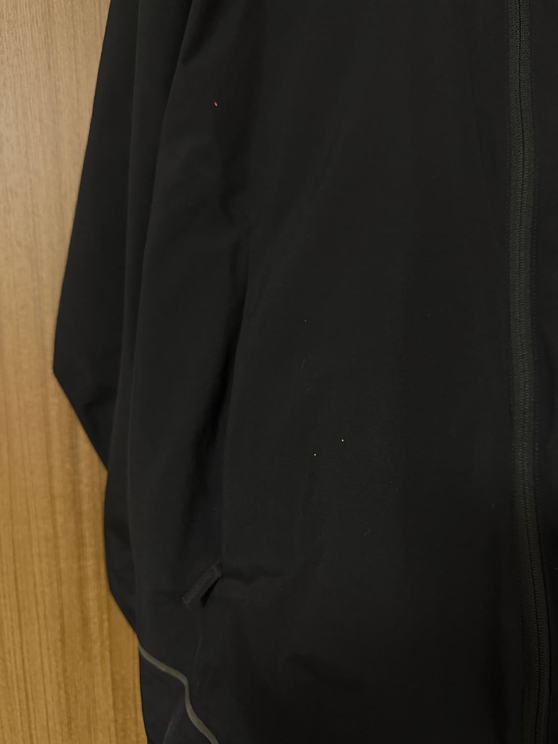 아크테릭스 솔라노 후디 블랙 상품이미지4