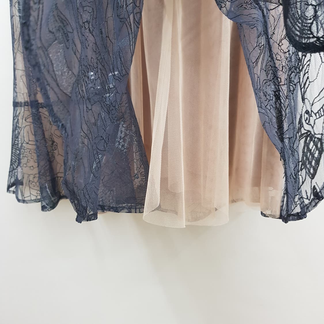 오즈세컨 O2nd 2021 레이스 레이어드 플레어 스커트 61-90사이즈 상품이미지4